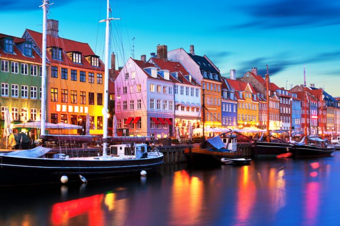 Dinamarca: Becas Para Doctorado en Cualquier curso de asignaturas ofrecido por la universidad Copenhagen Business School